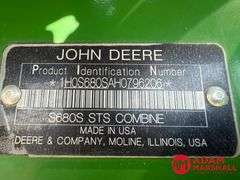 2017 John Deere S680 Combine