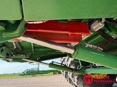 2017 John Deere S680 Combine