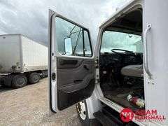 1999  International  4900  Liquid Tender Truck