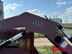 1964  Farmall  706  Tractor w/ Loader & Blade - Diesel