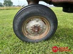 1956  Ford  960  Tractor - Gasoline