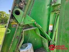 John Deere  535  Baler