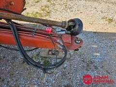 Hesston  550  Baler