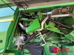 2017 John Deere S680 Combine