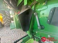 2016  John Deere  S680  Combine