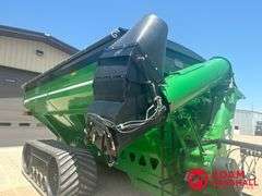 2014  Brent  1396  Grain Cart