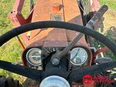 1964  Farmall  706  Tractor w/ Loader & Blade - Diesel