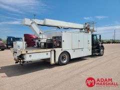 2006  International  4400  Boom Bucket Truck