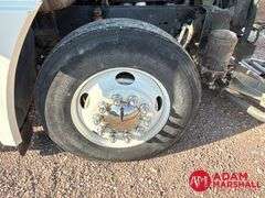 1996  Freightliner  FLD 120  Semi Truck