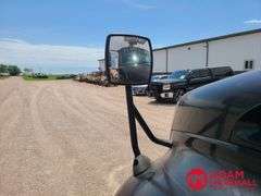 2006  International  4400  Boom Bucket Truck
