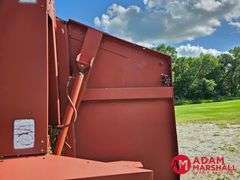 Hesston  550  Baler