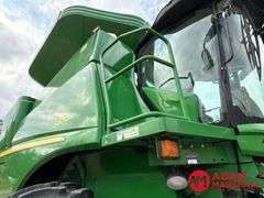 2014  John Deere  S670  Combine