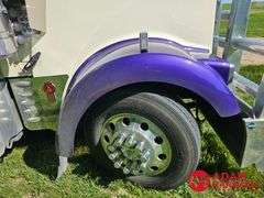 2022  Kenworth  W900  Semi Truck