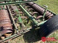 John Deere  Roller Packer