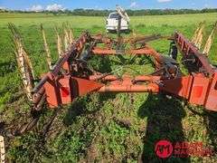 Hesston  3982  12 Wheel Rake