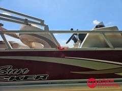 2014  Sun Tracker  Party Barge 20DLX  Pontoon - 20FT