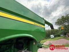 2014  John Deere  S670  Combine