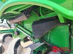 2016  John Deere   S660  Combine - 4WD