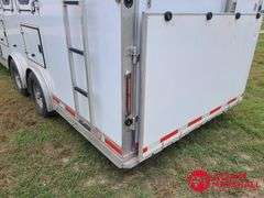2013  Shadow   4 Horse Trailer w/ Living Quarters   - 42FT