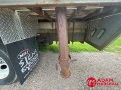 1994  GMC  3500  Sierra HD Ladder Truck - 52FT