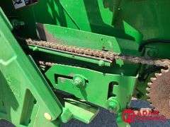 2016  John Deere   S660  Combine - 4WD