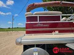 2014  Sun Tracker  Party Barge 20DLX  Pontoon - 20FT
