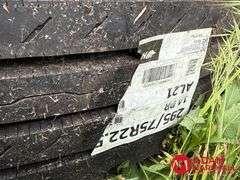 (1) NEW Hankook Tire - Max AL21, 295/75R22.5