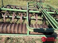 John Deere  Roller Packer