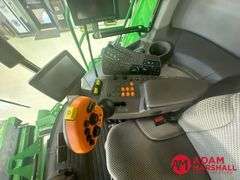 2016  John Deere  S680  Combine