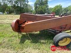 New Holland  268  Square Baler