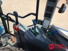 LS  XR4046  MFWD Utility Tractor w/Loader