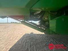 2016  John Deere  S680  Combine