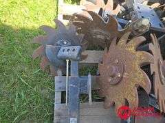 (12) Yetter Shark Tooth Openers