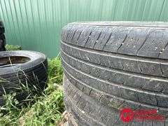 (4) USED Nexen, Neriz Tires - 235/60R18