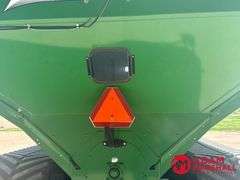 2014  Brent  1396  Grain Cart