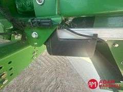 2016  John Deere  S680  Combine