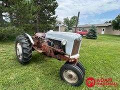 1956  Ford  960  Tractor - Gasoline