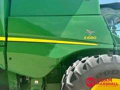 2016  John Deere  S680  Combine