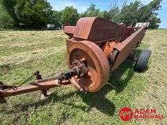 New Holland  268  Square Baler