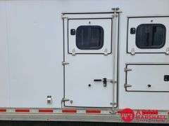 2013  Shadow   4 Horse Trailer w/ Living Quarters   - 42FT