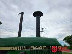 1980  John Deere  8440  4WD Tractor
