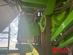2016  John Deere  S680  Combine