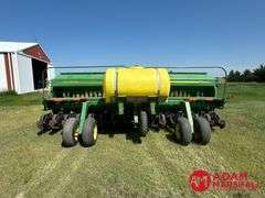 2003  John Deere  1590   No-Till Grain Drill - 20FT