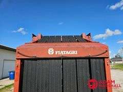 Hesston  550  Baler