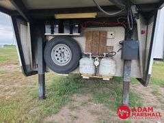 2013  Shadow   4 Horse Trailer w/ Living Quarters   - 42FT
