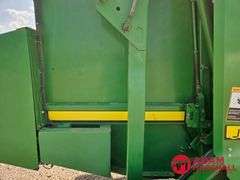 2013  John Deere  569  Round Baler