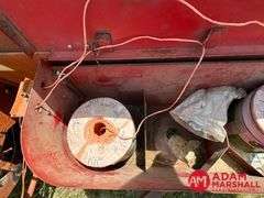 New Holland  268  Square Baler