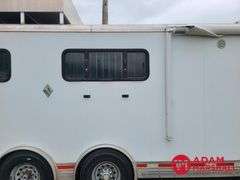 2013  Shadow   4 Horse Trailer w/ Living Quarters   - 42FT