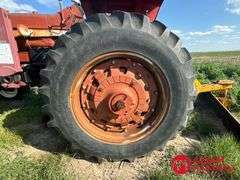 1964  Farmall  706  Tractor w/ Loader & Blade - Diesel