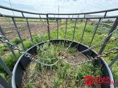 Behlen  MFG  Haysmart Bale Feeder